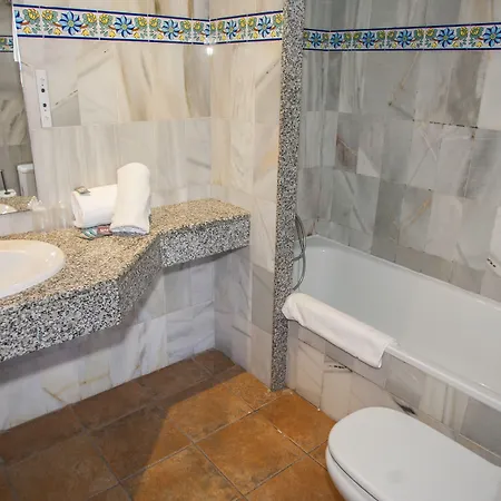 Hotel Platja 3*